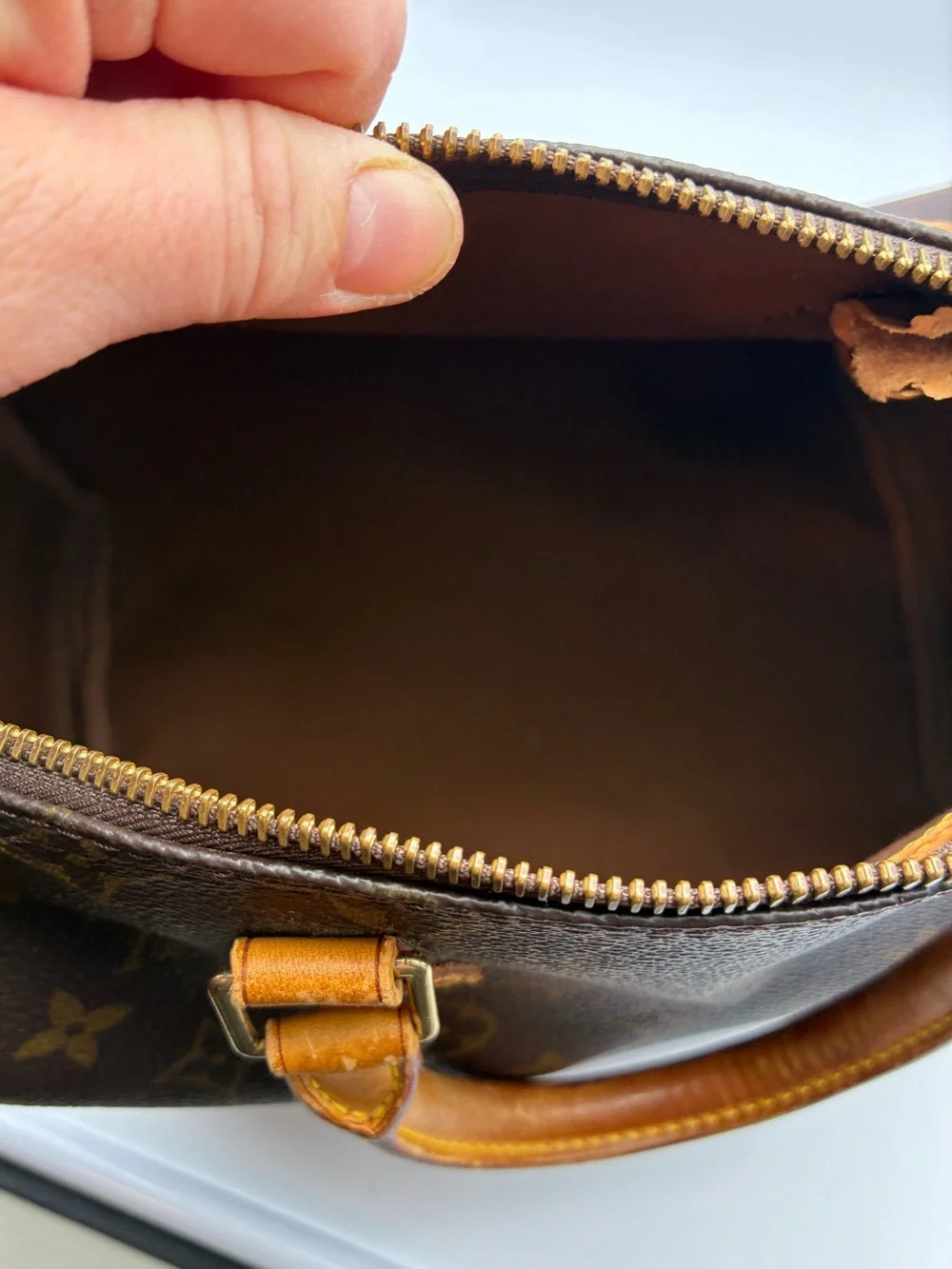 Louis Vuitton preloved authentic